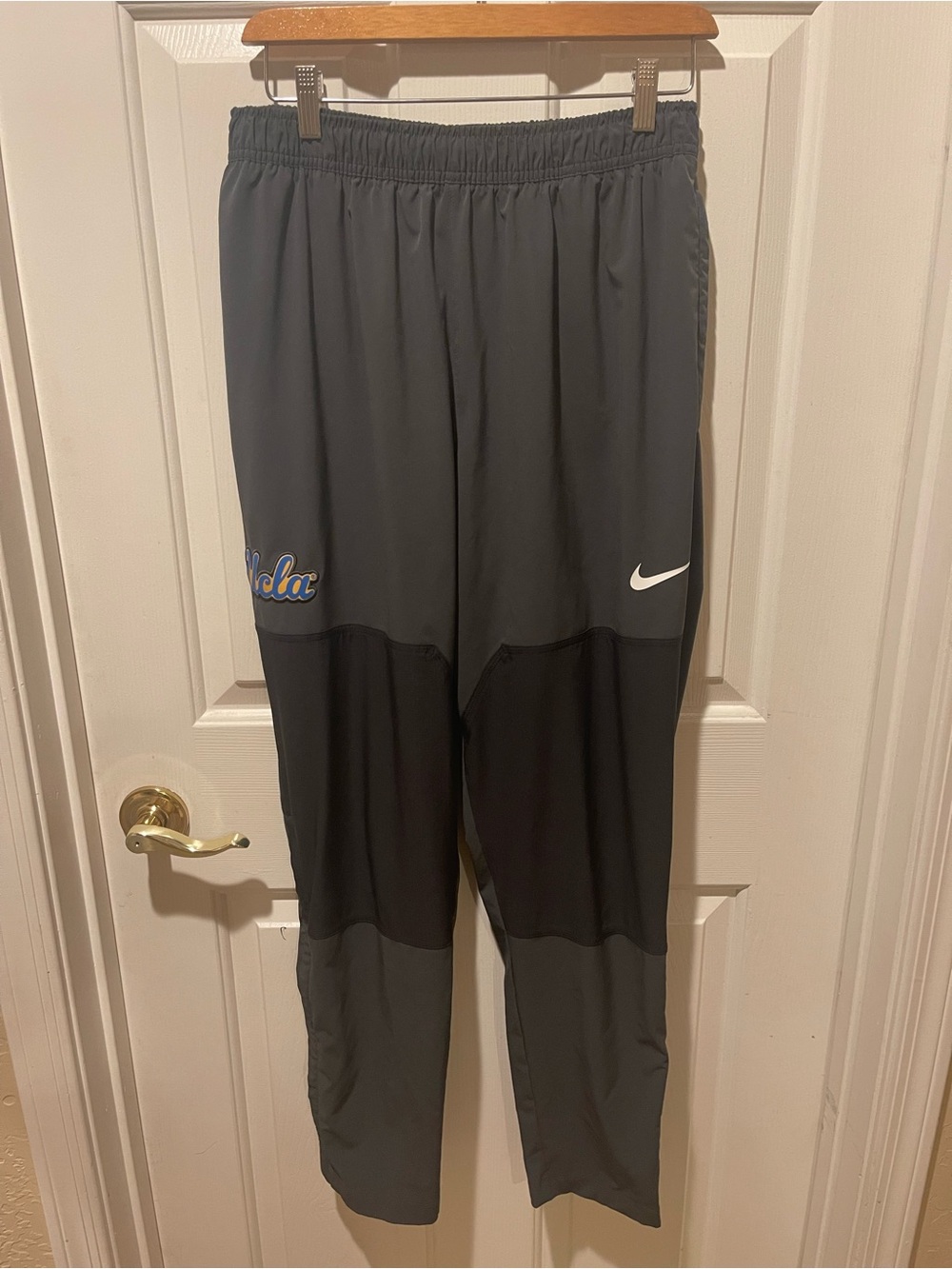 🐻💙 Nike UCLA Warm-Up Pants | Size M